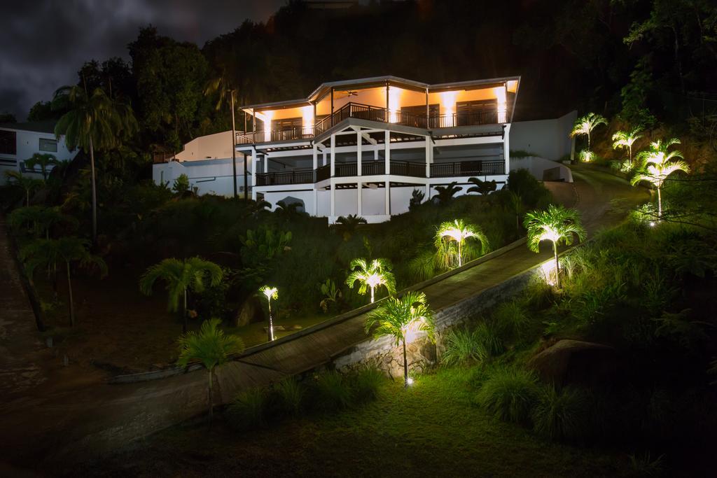 Villas Palm Royal ポート・グロード エクステリア 写真