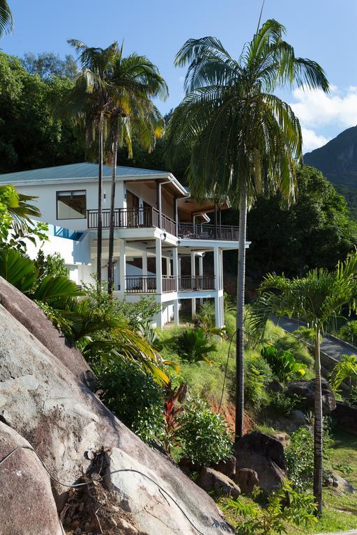 Villas Palm Royal ポート・グロード エクステリア 写真